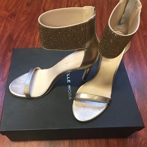 Gold Pelle Moda 8.5M Heels